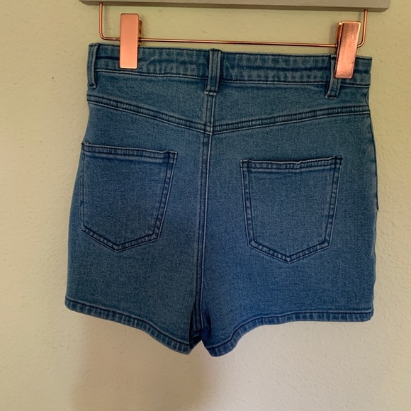 NWT MinkPink Escape Sailor high waisted shorts - Picture 6 of 6